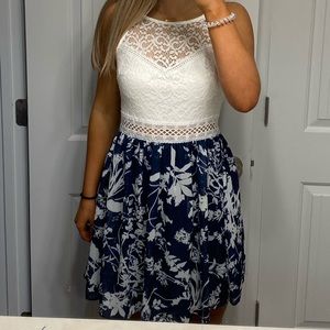 White/blue lace dress